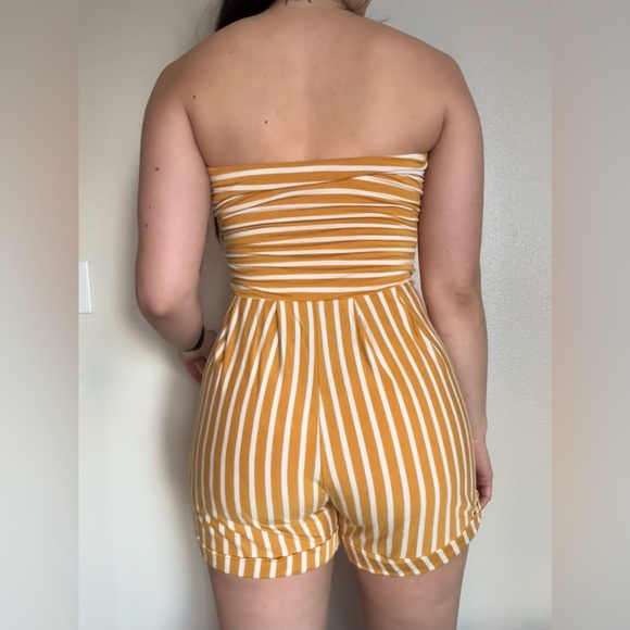 Strapless romper - Picture 2 of 3